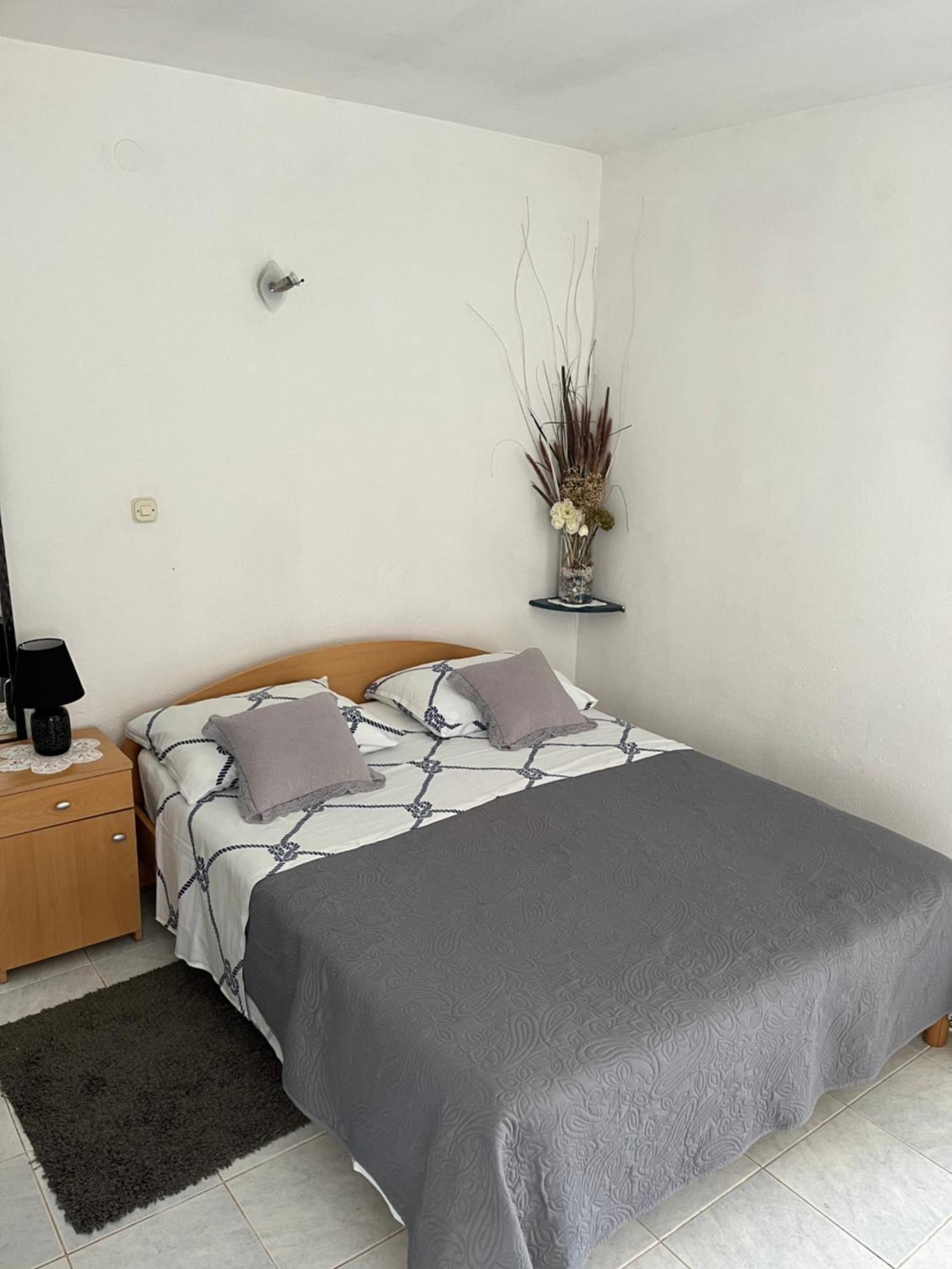 Apartments Despotovic Vis Extérieur photo